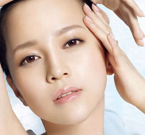 Vì sao người da dầu lại dễ bị sẹo lõm?